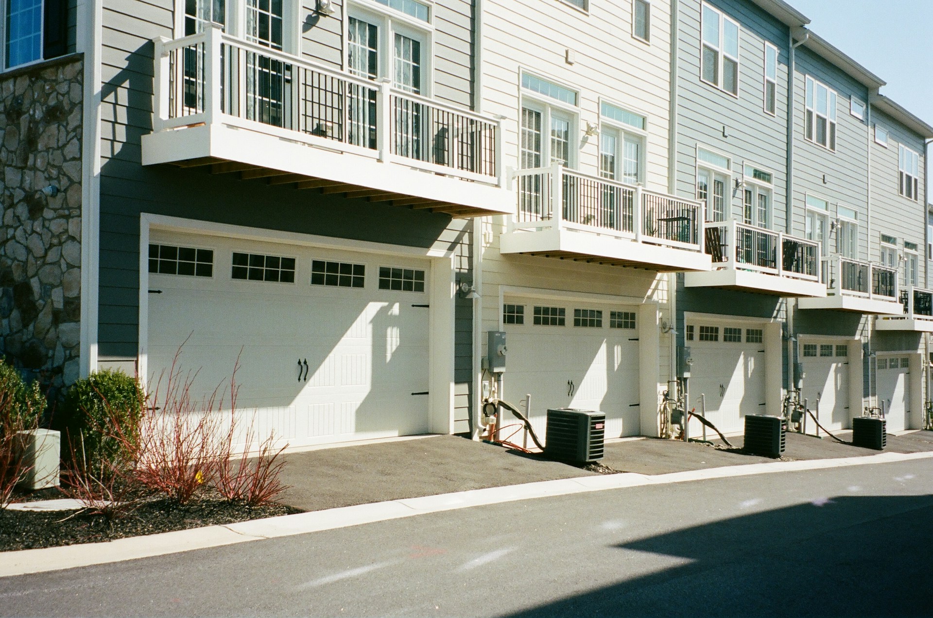 Row of townhomes in a residential community